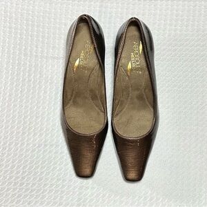 🟤NWOT—AEROSOLES Heelrest Women's Brown Pumps